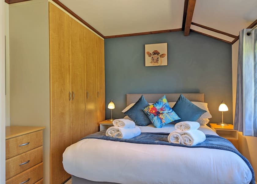 Retreat 5 - Waveney River Centre, Burgh St Peter, Beccles