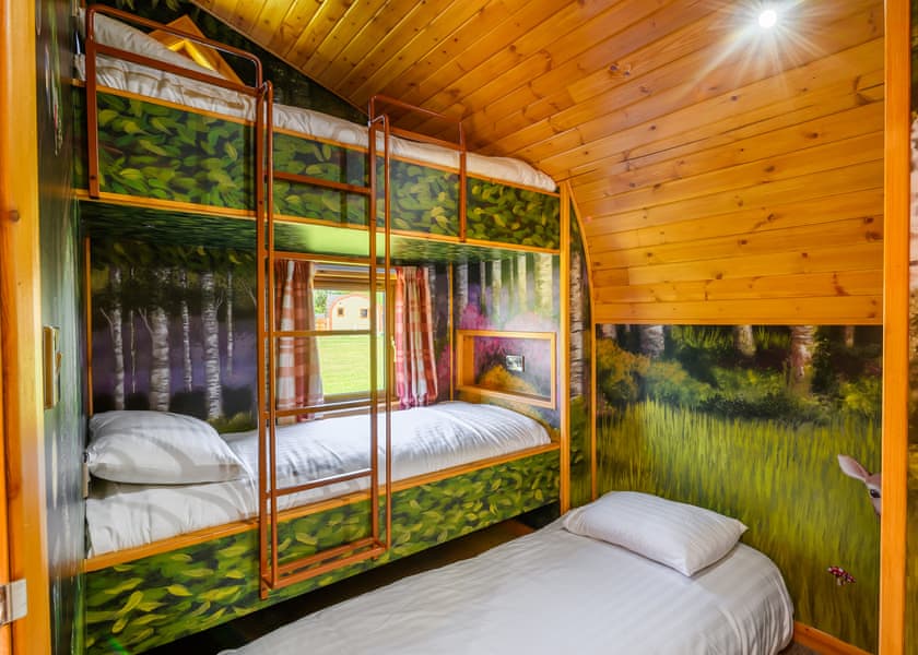 Squirrel VIP - Wild Acre Village at Sundown Adventureland, Retford