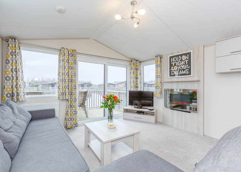 Lime Waterside Spa - Woodland Lakes, Carlton Miniott, Thirsk