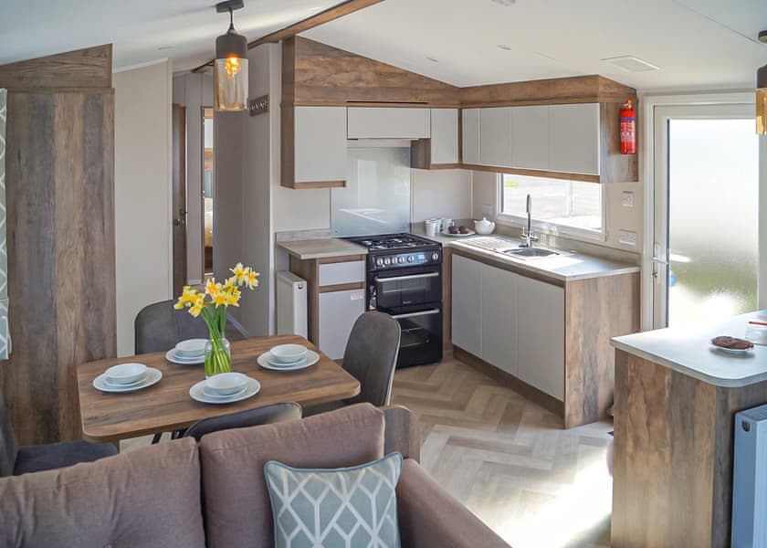 Elm - Webbers Country Park, Woodbury, Exeter