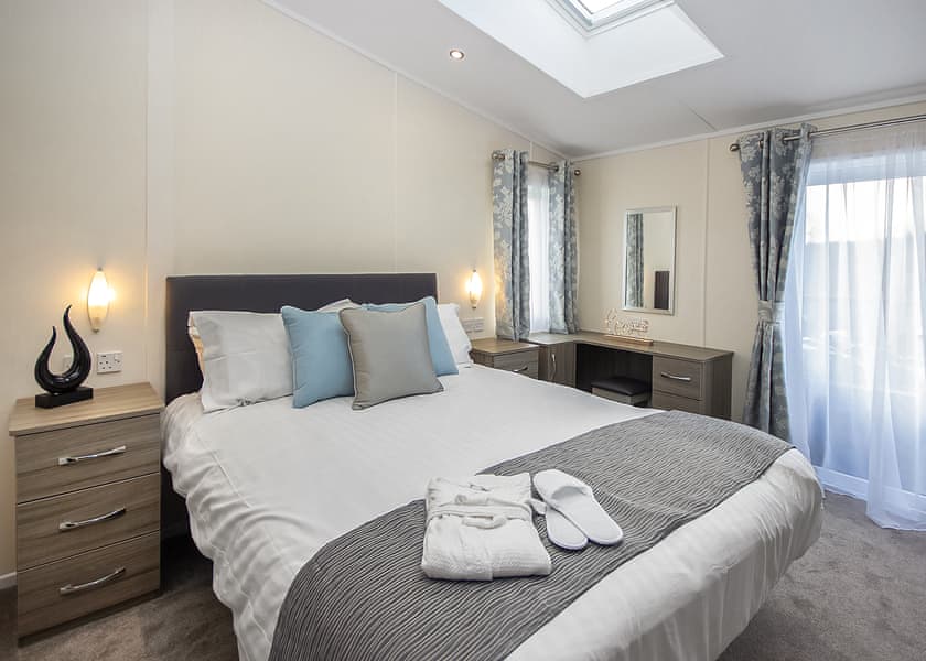 Pondview Plus - Westlands Country Park, Annan