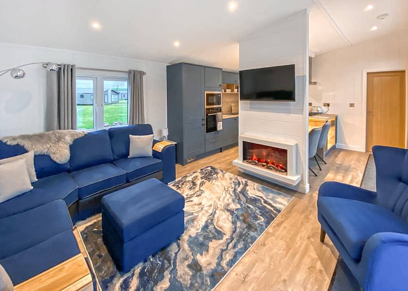 The Westlands Lodge - Westlands Country Park, Annan