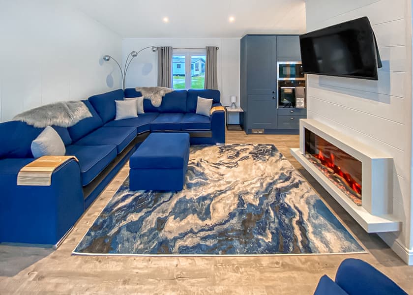 The Westlands Lodge - Westlands Country Park, Annan