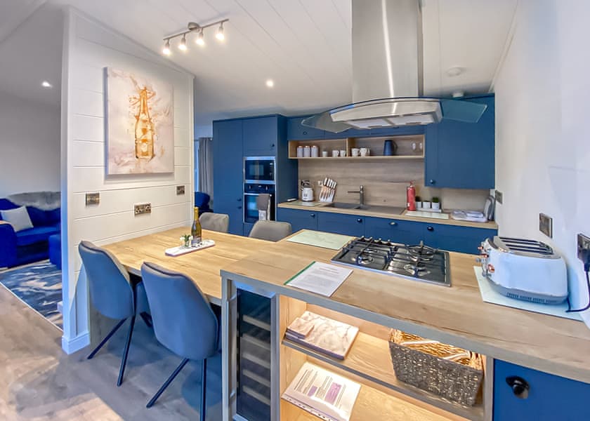 The Westlands Lodge - Westlands Country Park, Annan