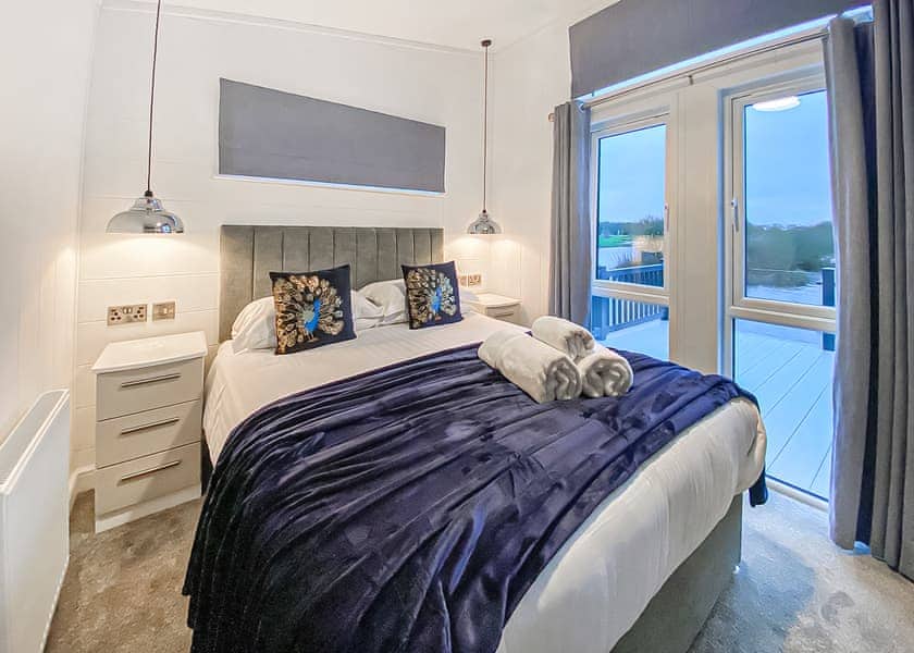 The Westlands Lodge - Westlands Country Park, Annan