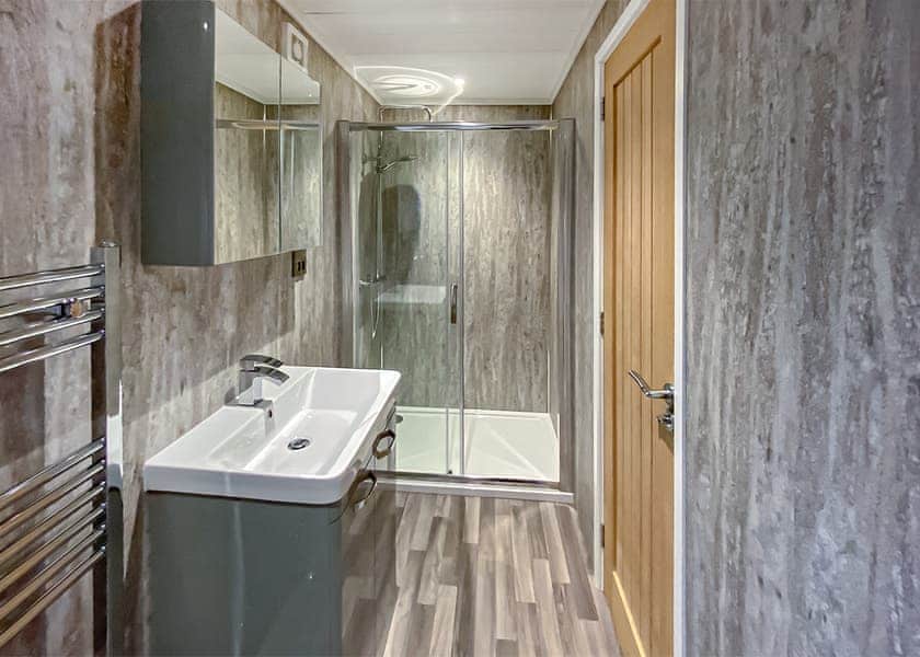 The Westlands Lodge - Westlands Country Park, Annan