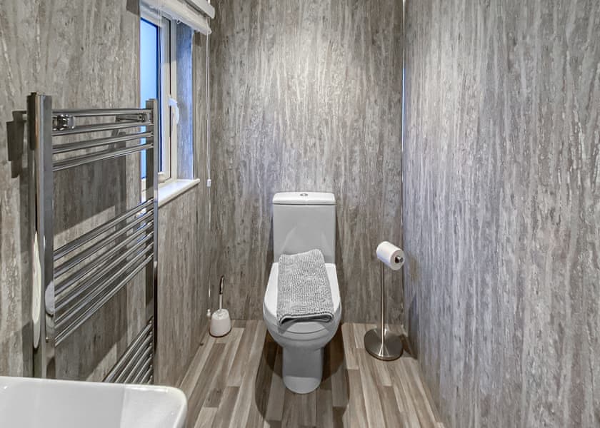 The Westlands Lodge - Westlands Country Park, Annan