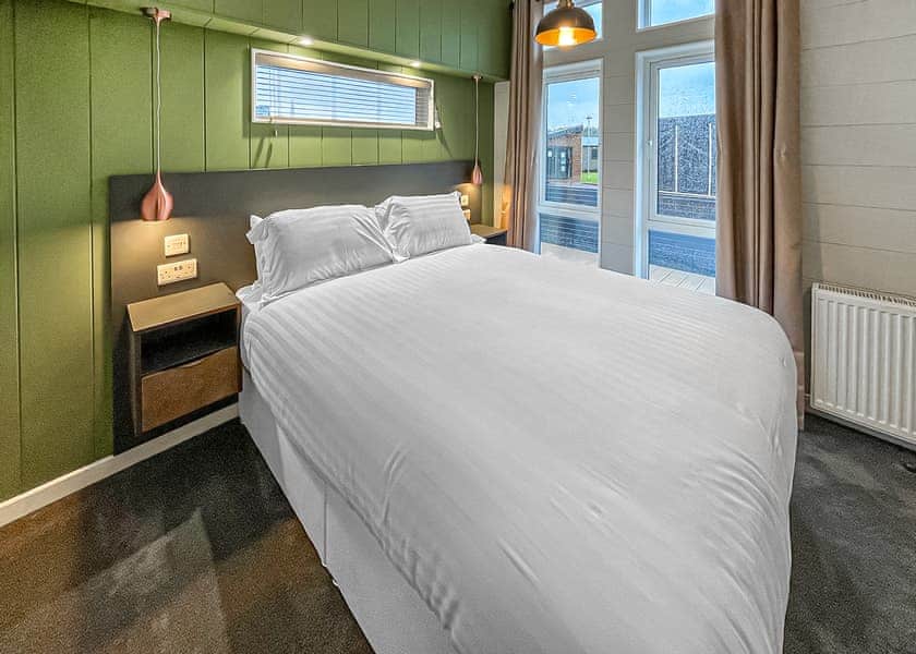 The Savannah Lodge - Westlands Country Park, Annan
