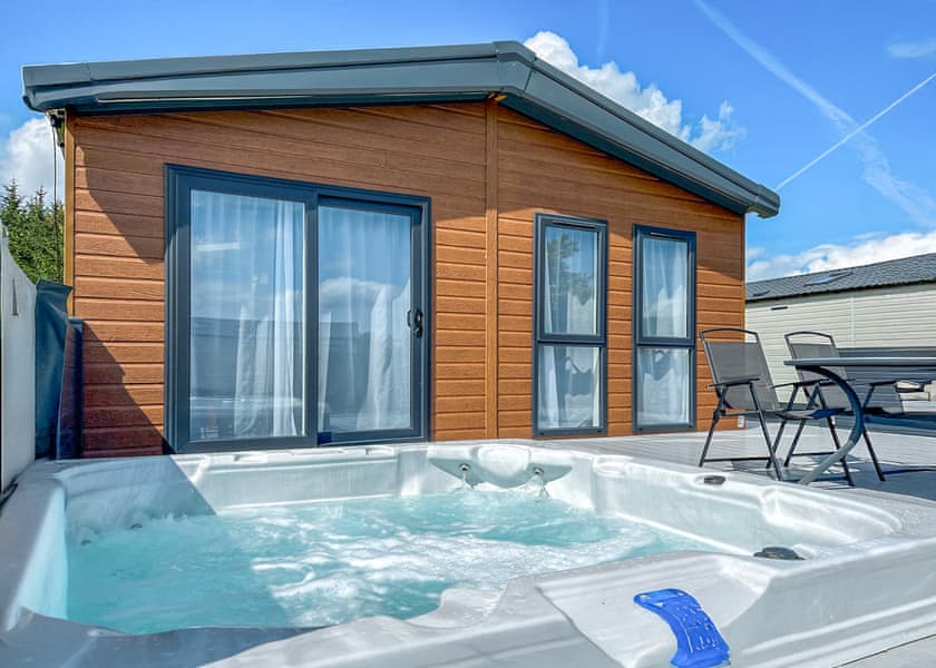 Parkview Plus - Westlands Country Park, Annan