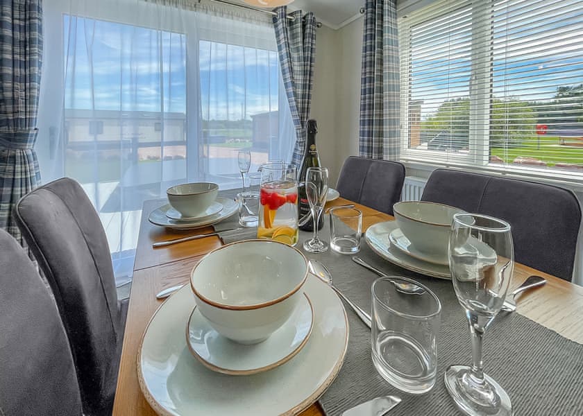 Parkview Plus - Westlands Country Park, Annan