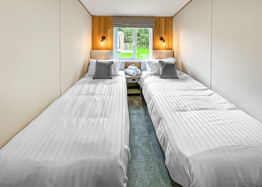 Debonair Plus - Westlands Country Park, Annan