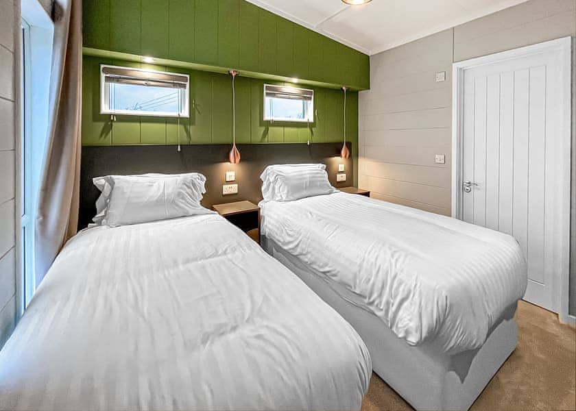 Lakeside Plus Lodge - Westlands Country Park, Annan