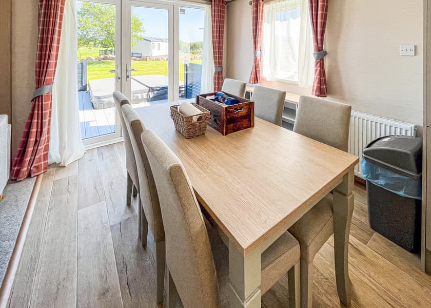 Kielder Lodge - Westlands Country Park, Annan