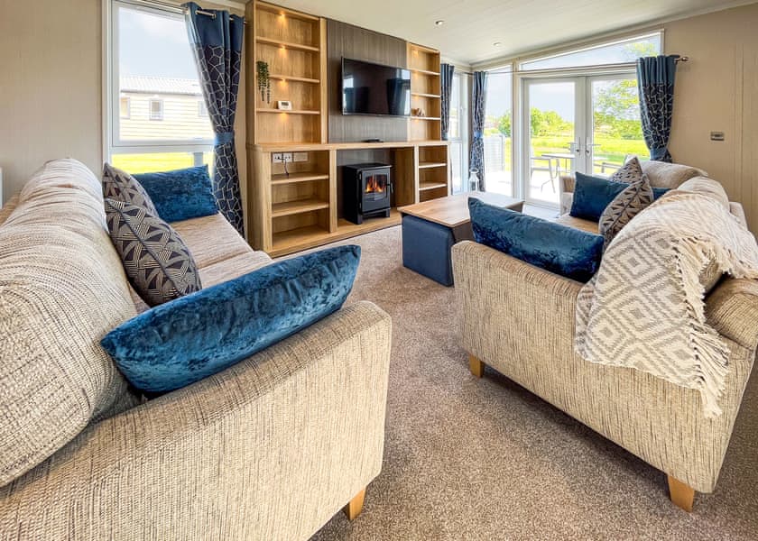 Toronto Plus - Westlands Country Park, Annan