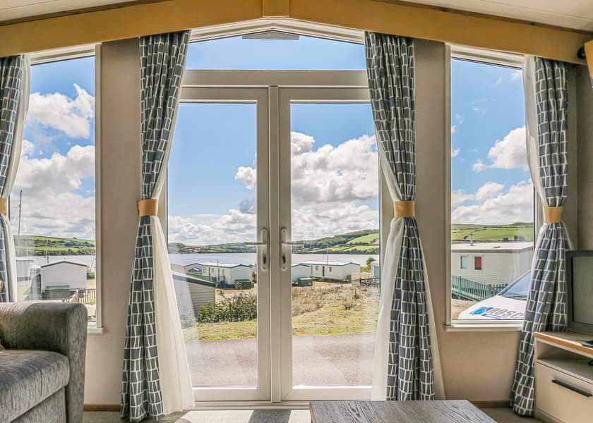 Cedar Outlook - Waters Edge Leisure Park, Cardigan