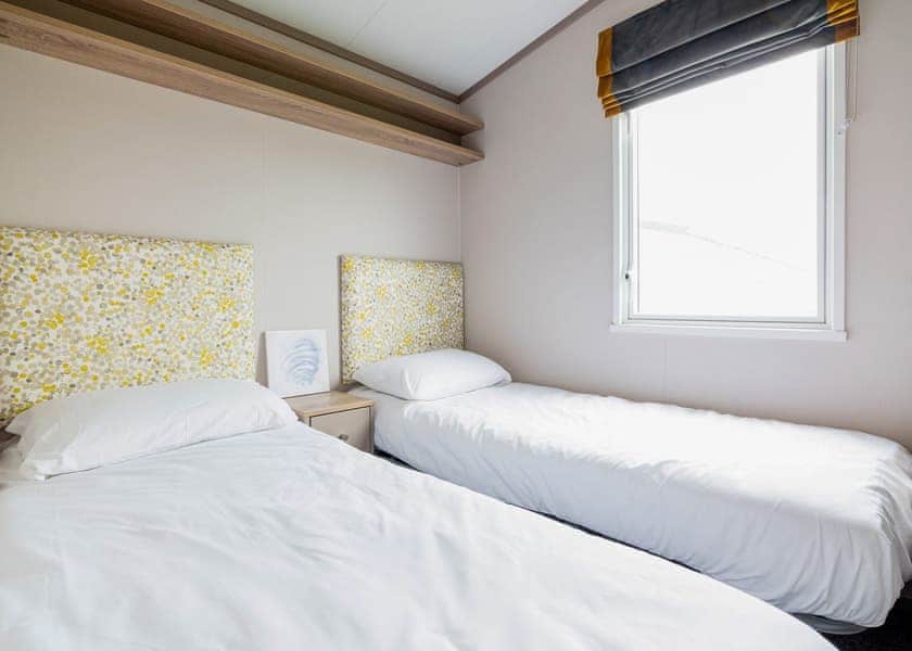 Silver 2 - Seal Bay, Selsey, Chichester
