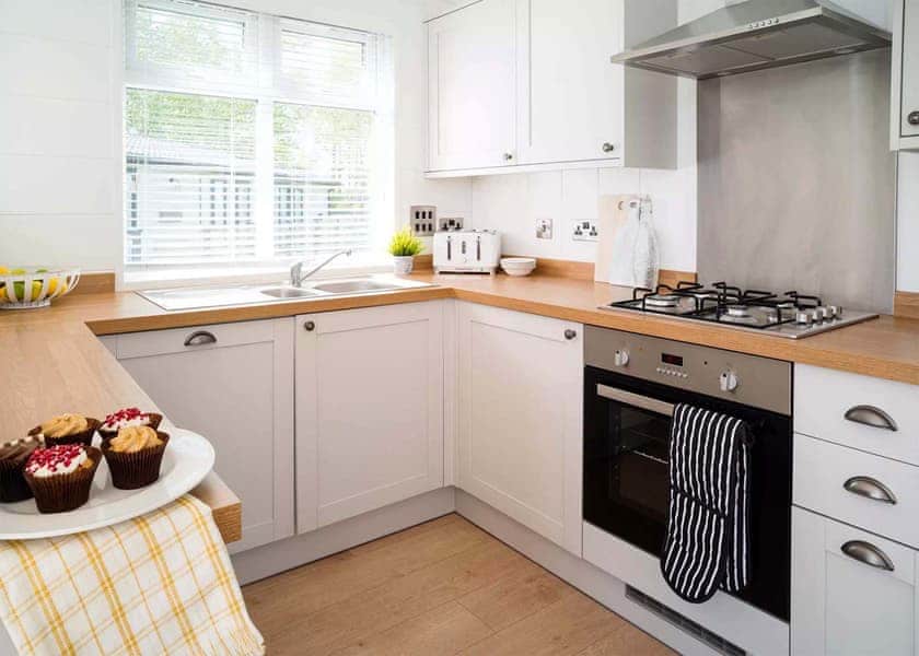 Classic Lodge 2 - Seal Bay, Selsey, Chichester