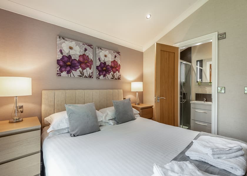 Lakeview 2 - Woodhall Country Park Lodges, Woodhall Spa