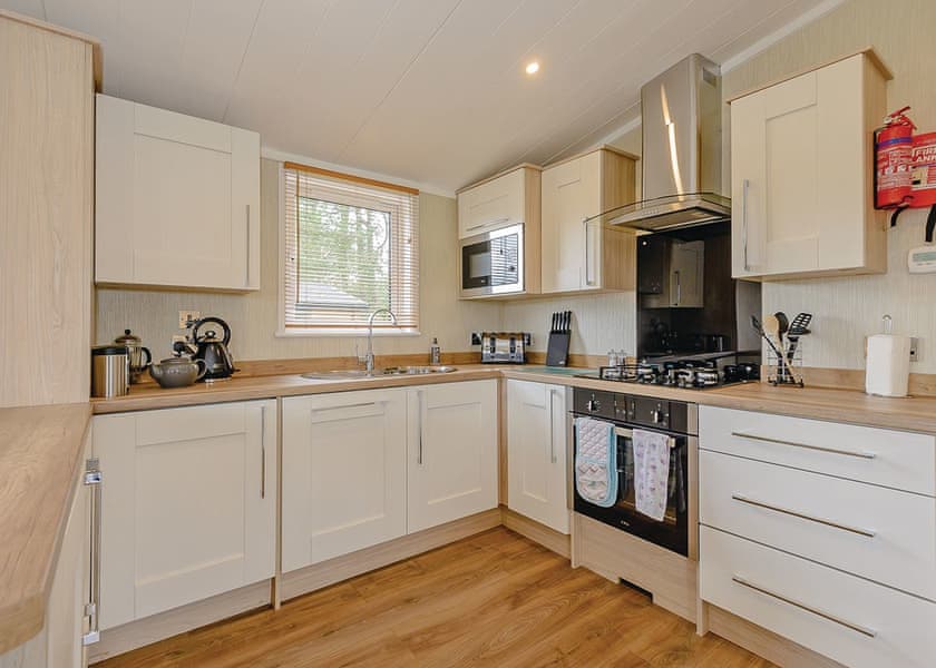 Lakeview 3 Pet Friendly - Woodhall Country Park Lodges, Woodhall Spa