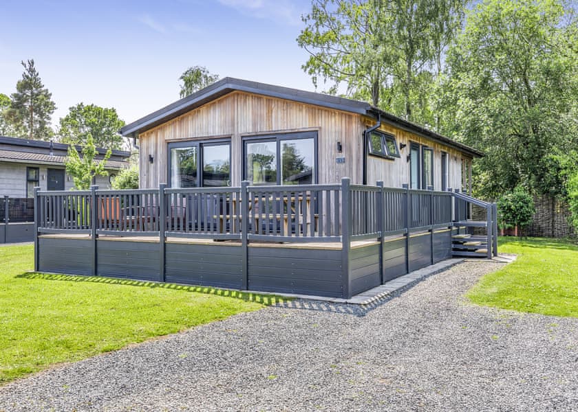 Lakeview Premier Pet Friendly - Woodhall Country Park Lodges, Woodhall Spa