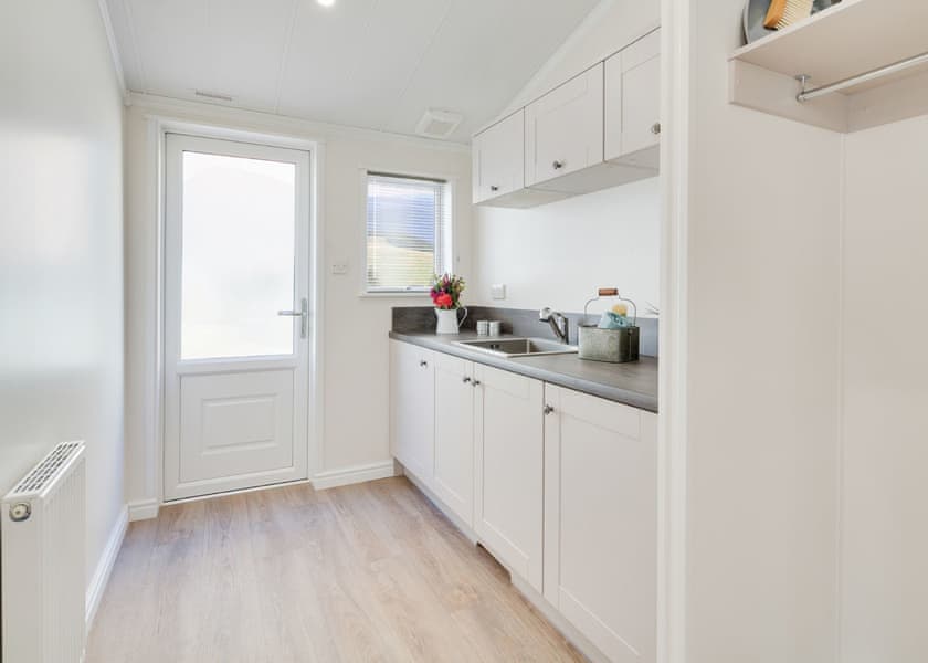 Juniper Lodge - Whitecairn Holiday Park, Glenluce, Newton Stewart