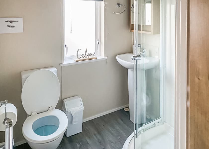 Kingfisher Lodge - Whitecairn Holiday Park, Glenluce, Newton Stewart