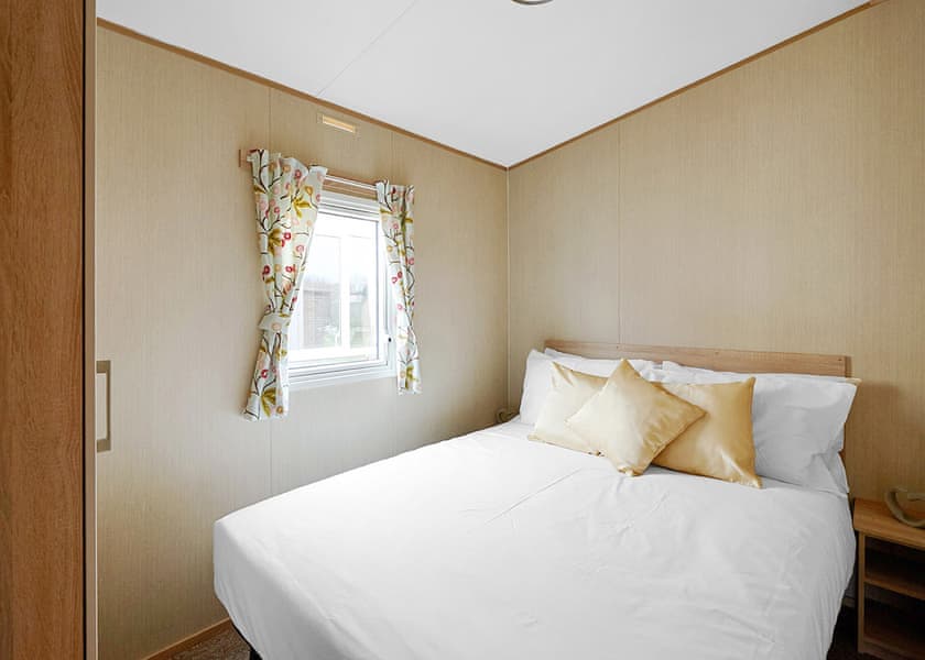 6 berth Comfort Caravan (Pet) - Whitecliff Bay Holiday Park, Bembridge