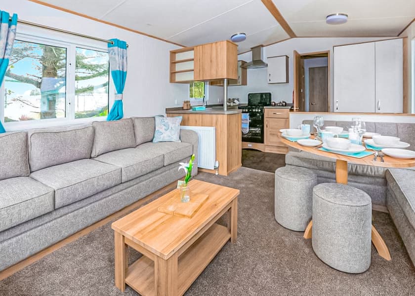 8 Berth Luxury Caravan with Hot Tub (Pet) - Whitecliff Bay Holiday Park, Bembridge