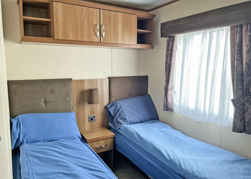 Platinum 4 - Whitehouse Holiday Park, Towyn