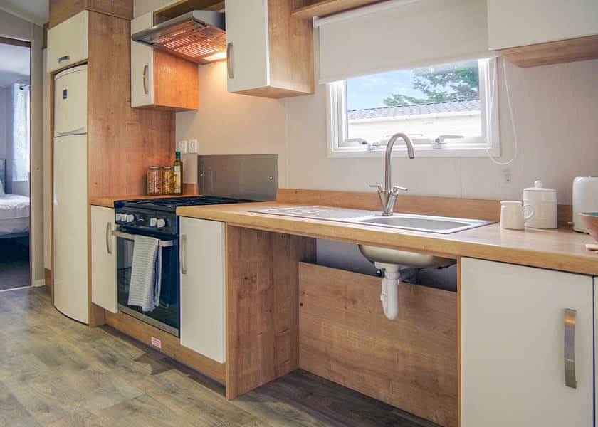 Classic Accessible - Bowleaze Cove Holiday Park & Spa, Weymouth