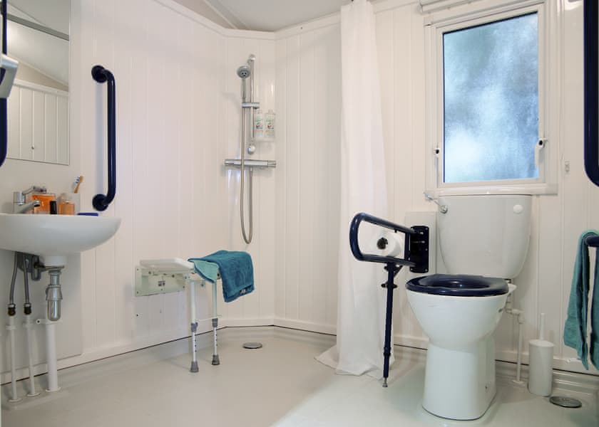 Classic Accessible - Bowleaze Cove Holiday Park & Spa, Weymouth