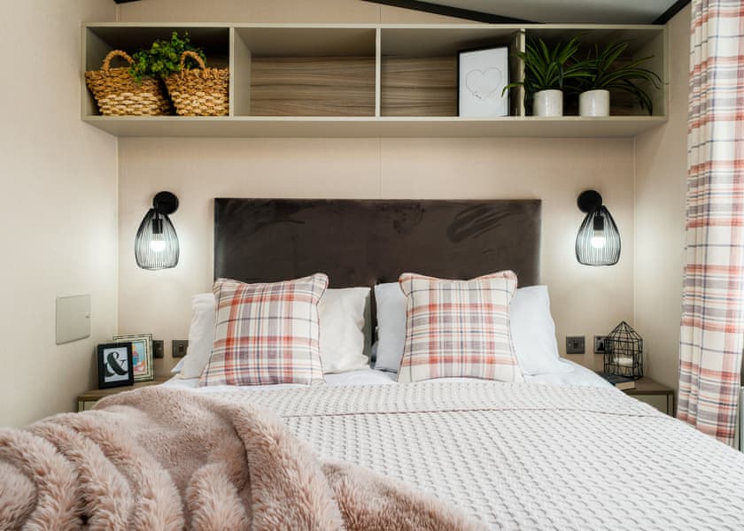 Superior 2 Bedroom (Dog Friendly) 2023 - Bowleaze Cove Holiday Park & Spa, Weymouth