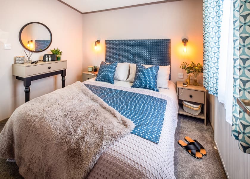 Deluxe 3 Bedroom (Dog Friendly) 2023 - Bowleaze Cove Holiday Park & Spa, Weymouth