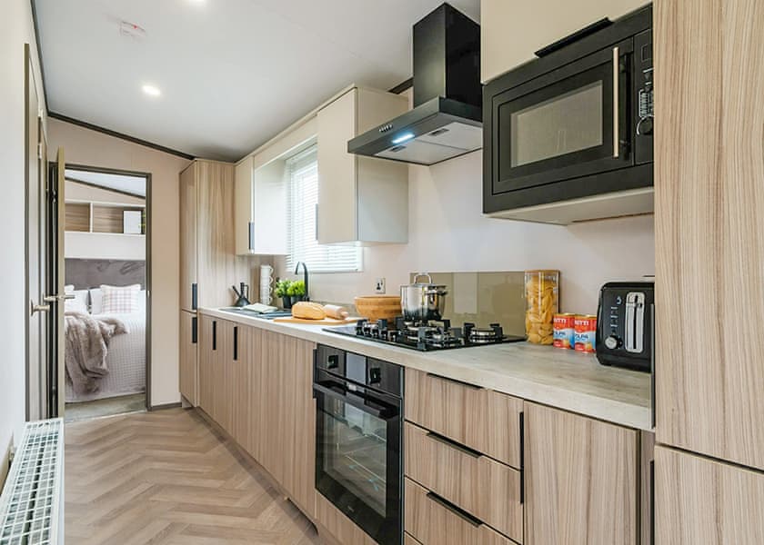 Superior 2 with Hot Tub - Bowleaze Cove Holiday Park & Spa, Weymouth