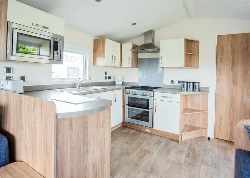 2 Bed Bronze Caravan - Widemouth Bay Caravan Park, Widemouth Bay, Bude