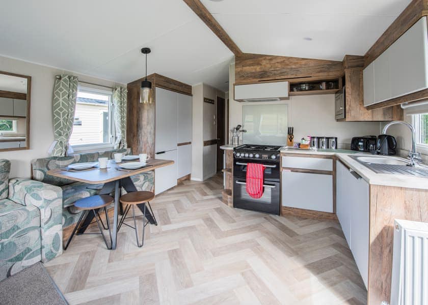 2 Bed Platinum Caravan - Widemouth Bay Caravan Park, Widemouth Bay, Bude