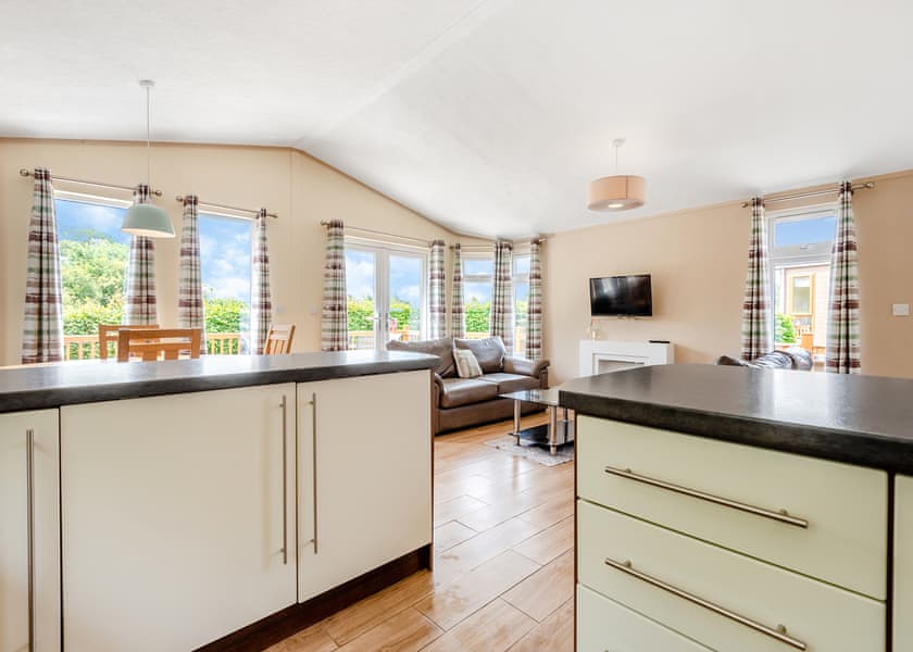 Wigmore Meadow View - Wigmore Lakes Lodges, Wattleborough, Nr Shrewsbury