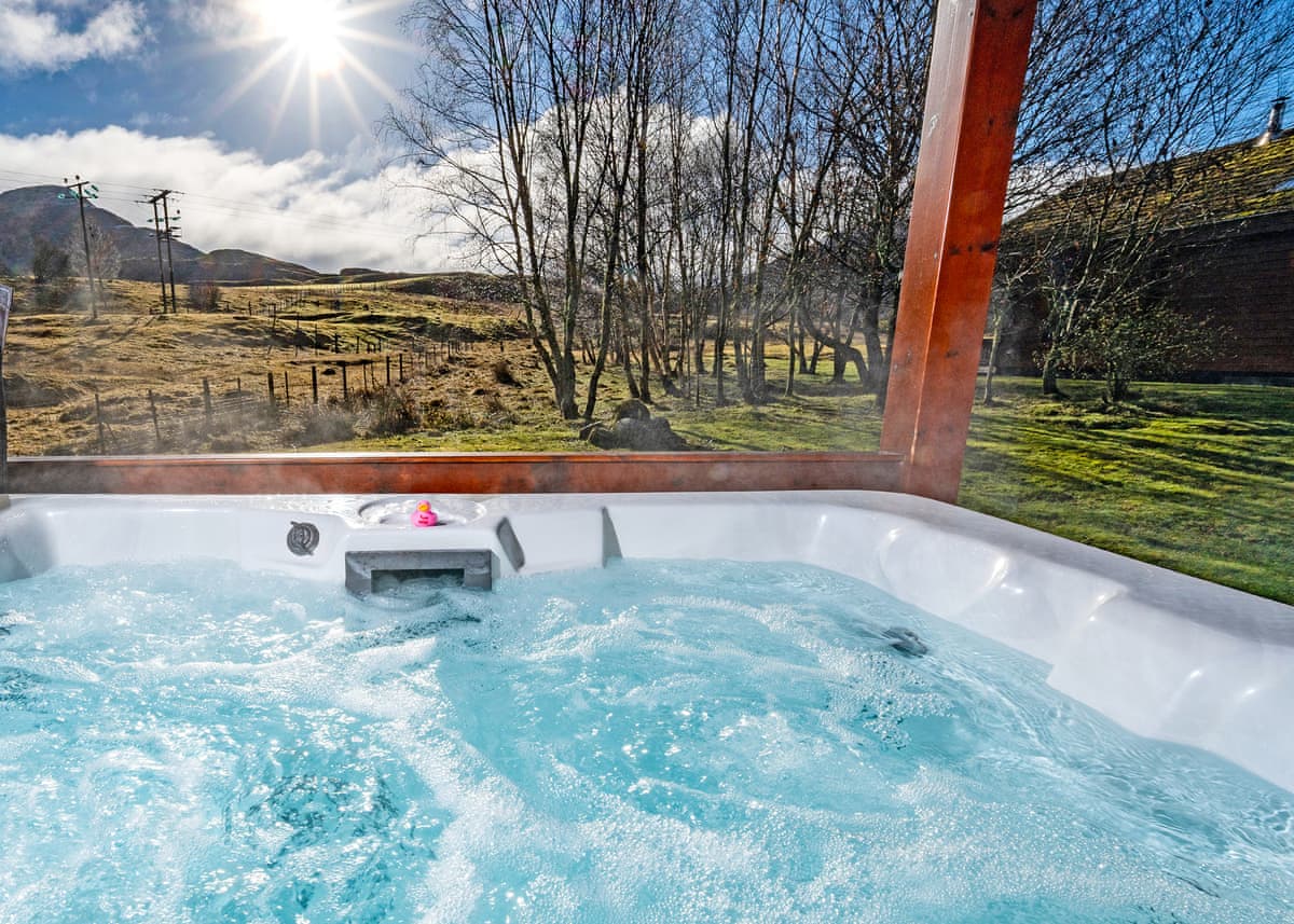 Wildside Highland Lodges at Loch Ness - Image 4