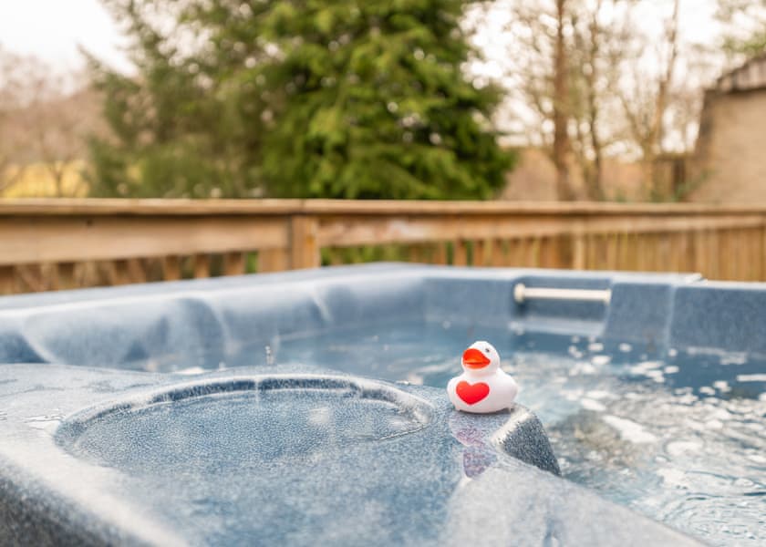 Riverside Highland Lodges - Wildside Highland Lodges at Loch Ness, Whitebridge, Nr Loch Ness