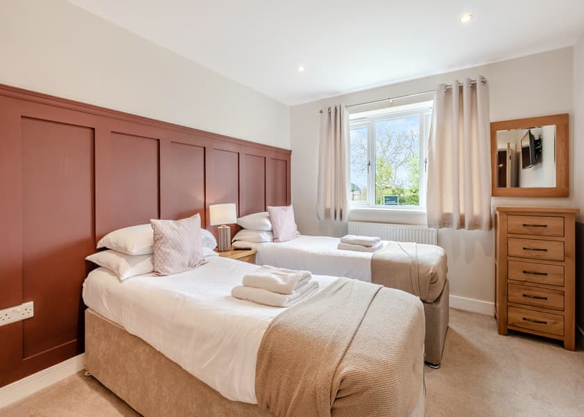 Levels View - Windmill Retreat & Spa, Glastonbury