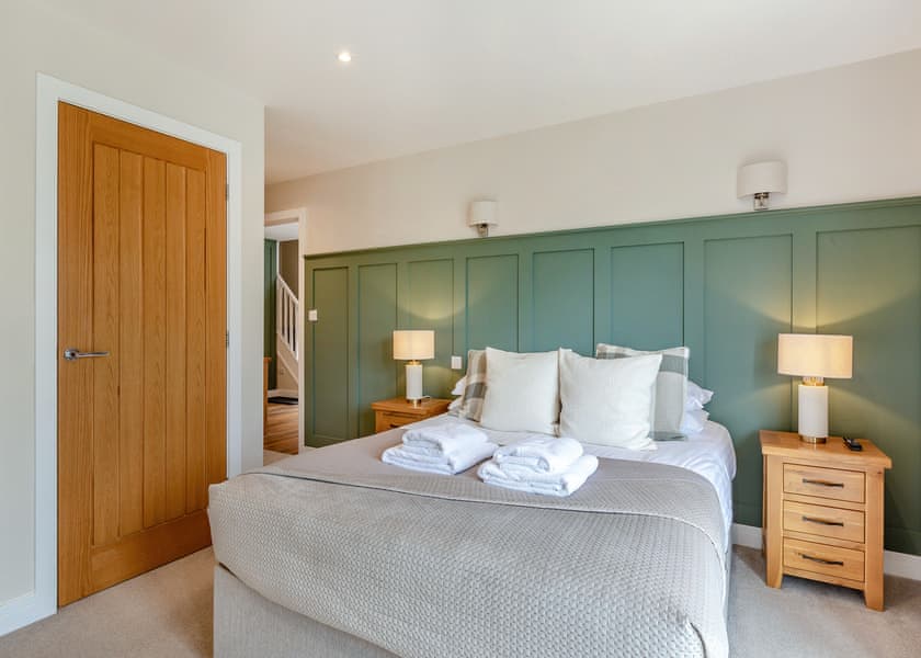 Millstone - Windmill Retreat & Spa, Glastonbury