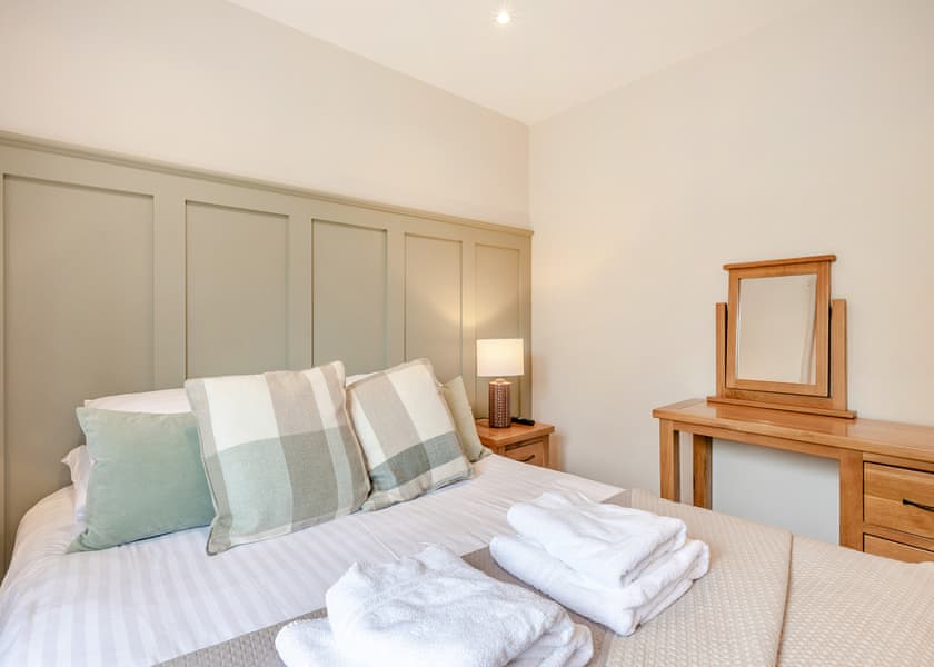 Millstone - Windmill Retreat & Spa, Glastonbury