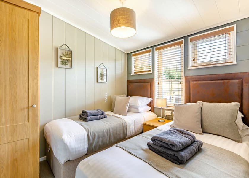 Elm View Lodge - Windmill Retreat & Spa, Glastonbury