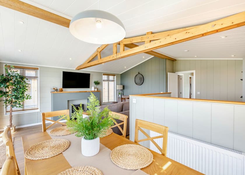 Hazel View Lodge - Windmill Retreat & Spa, Glastonbury