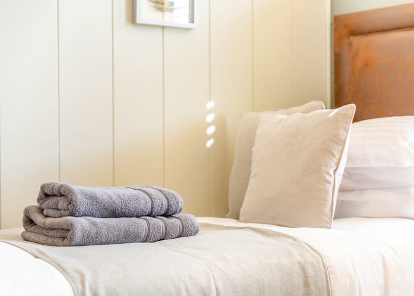 Hazel View Lodge - Windmill Retreat & Spa, Glastonbury