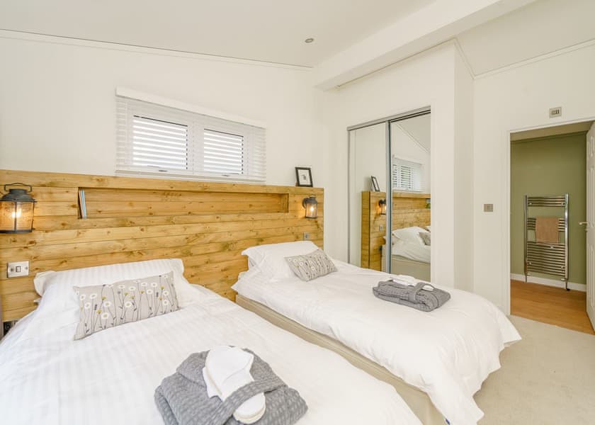 Heron - Winston Farm Lodges, Tetchill