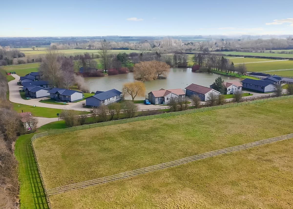 Willow Lakes Lodges - Holiday lodge in Central England - Image 1