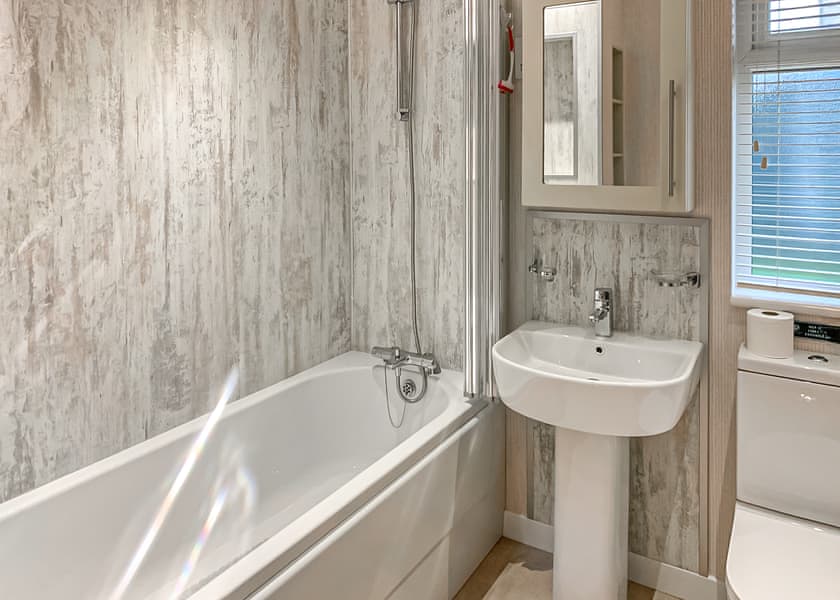 Kestrel Lodge - Willow Lakes Lodges, Ashby cum Fenby