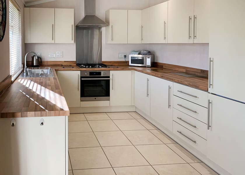 Robin Lodge - Willow Lakes Lodges, Ashby cum Fenby