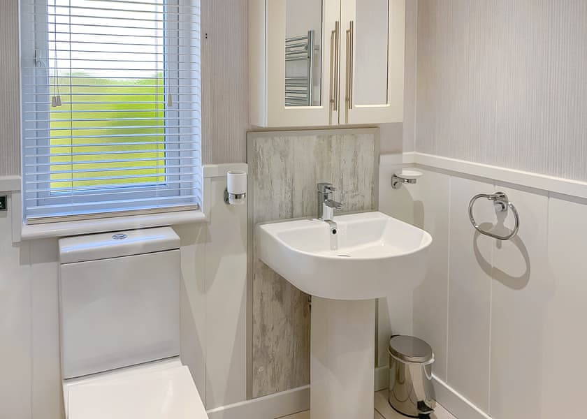 Robin Lodge - Willow Lakes Lodges, Ashby cum Fenby